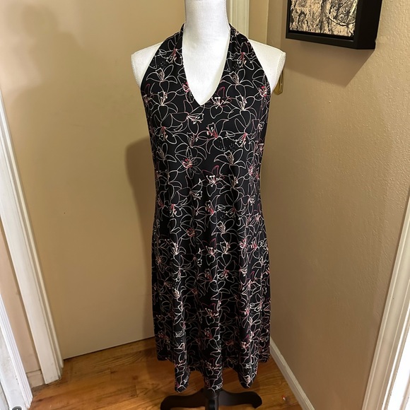 Caslon Dresses & Skirts - Caslon halter dress. L .. Sexy and sleek.